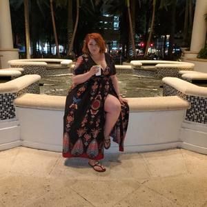 Meet your Posher, Alexis